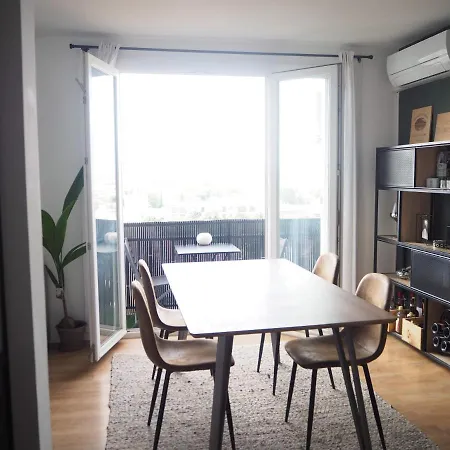 T2 Style Industriel Avec Balcon Lägenhet