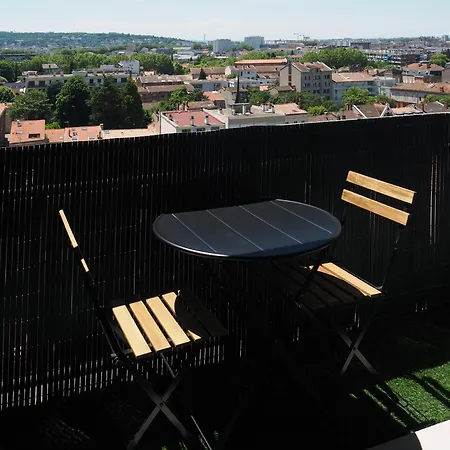 T2 Style Industriel Avec Balcon Toulouse